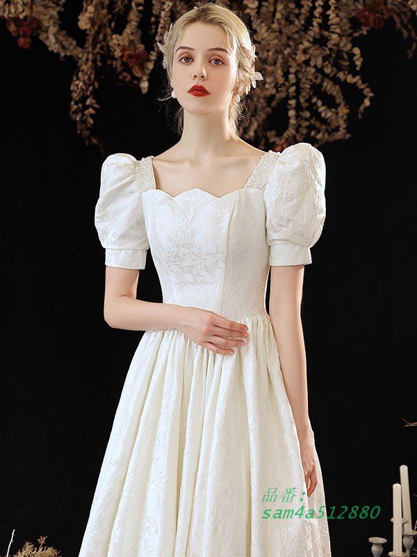 ウェディングドレス