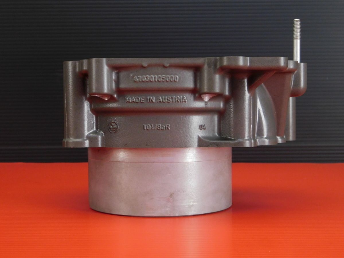 CYLINDER f0739F1Bm