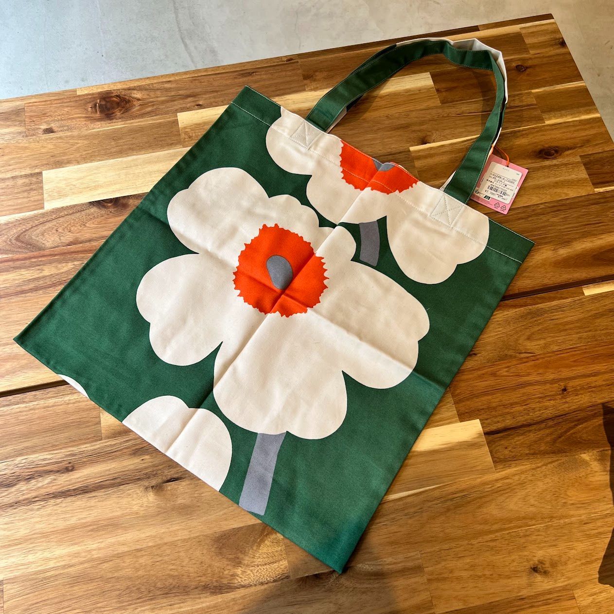 マリメッコ　marimekko　ウニコ 　Unikko 　60th ファブリック　トートバッグ