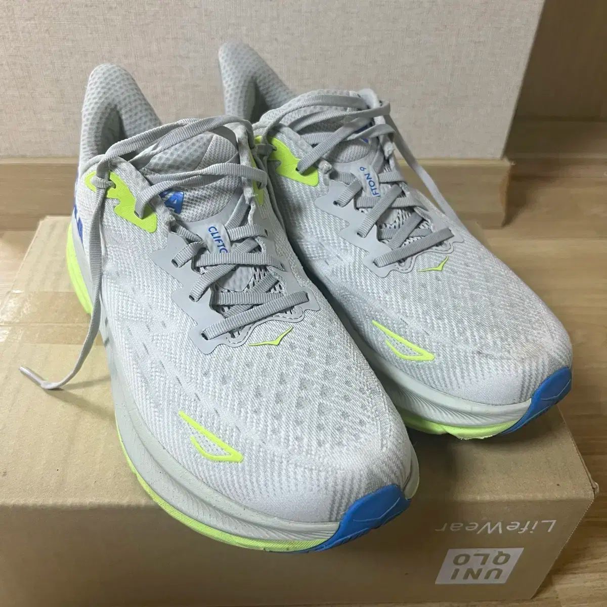 HOKA ONE ONE ホカオネオネ クリフトン 9 280