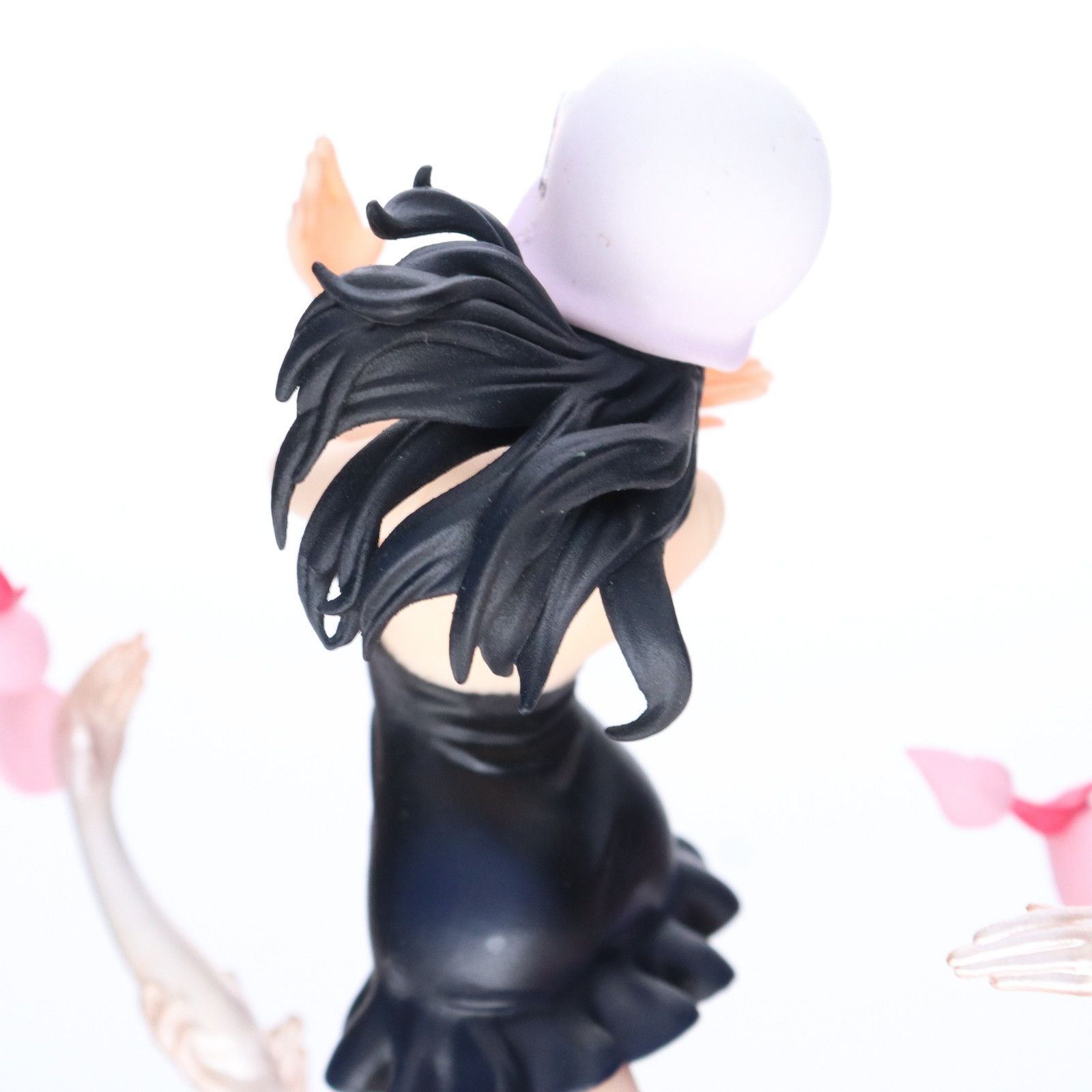 フィギュアーツZERO ニコ・ロビン -千紫万紅花畑(ミル・フルール