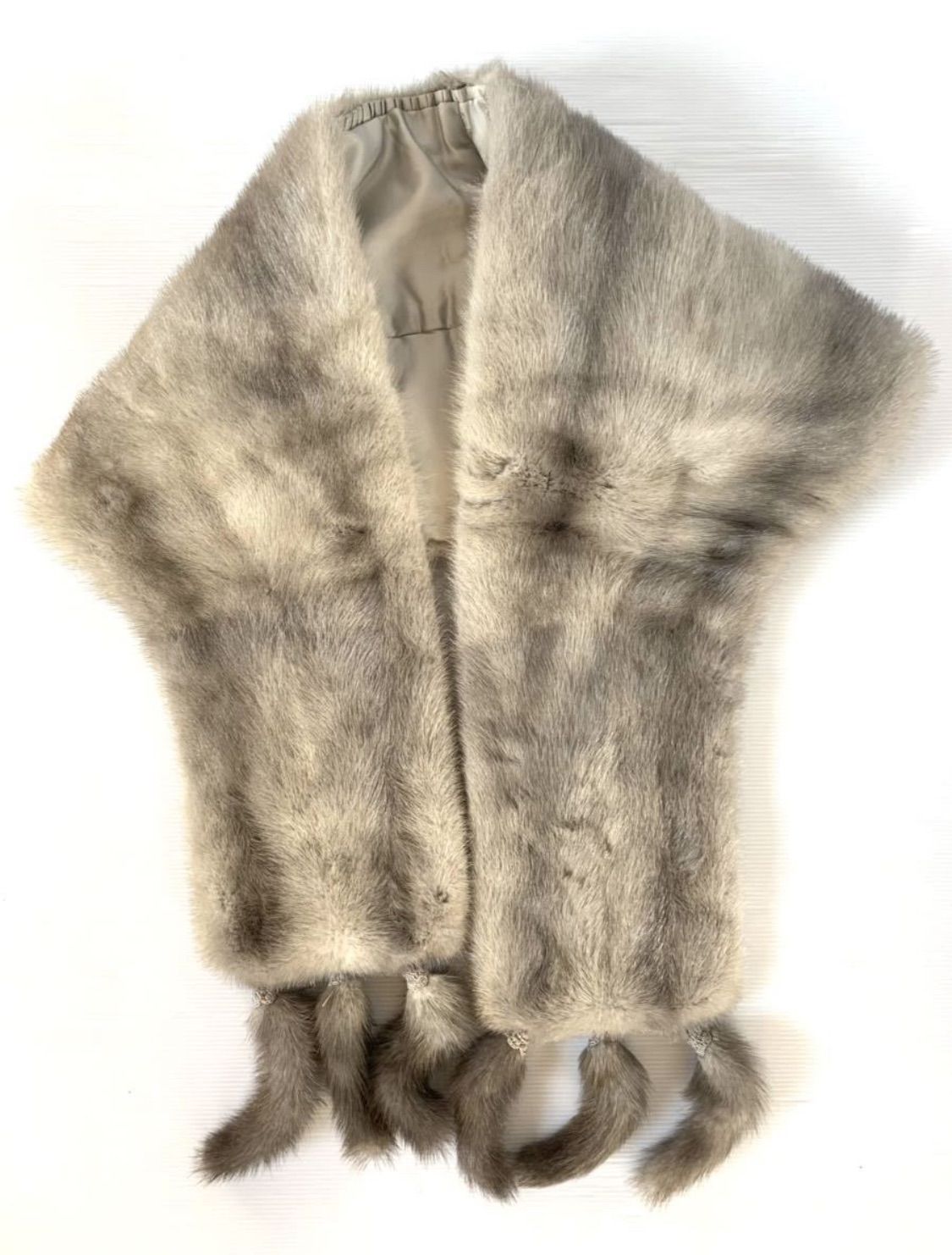 高級毛皮ミンクストール尻尾付き長さ130cm高級呉服店頭価格¥248,000 高級毛皮ミンクストール尻尾付き長さ130cm高級呉服店頭価格¥248,000