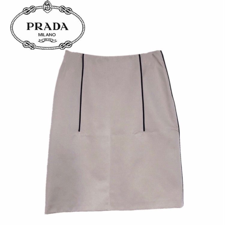 新品】確実正規品 PRADA プラダ 膝丈 スカート ベージュ 肌 レディース ...