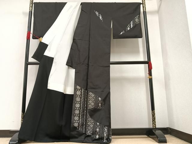 平和屋着物○本場染大島紬 刺繍 花唐草文 黒地 正絹 逸品 AAAW0005ph