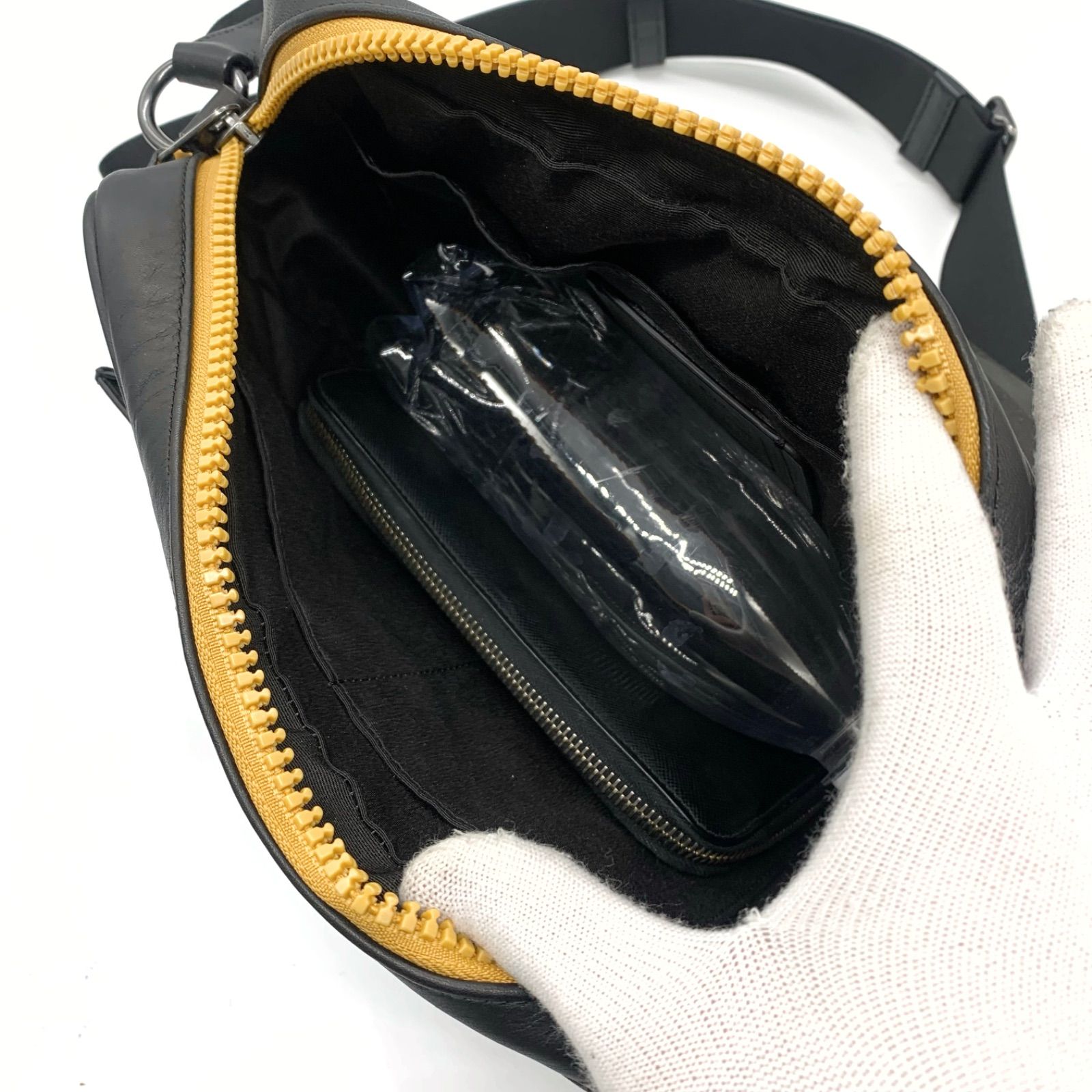 極美品<!-利用不可文字-!>COACH コーチ C6649-QBTIM クロスボディー 