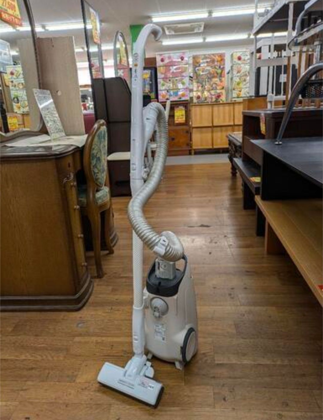 J317 ☆Panasonic☆紙パック式掃除機☆MC-JP810G-C☆2018年製