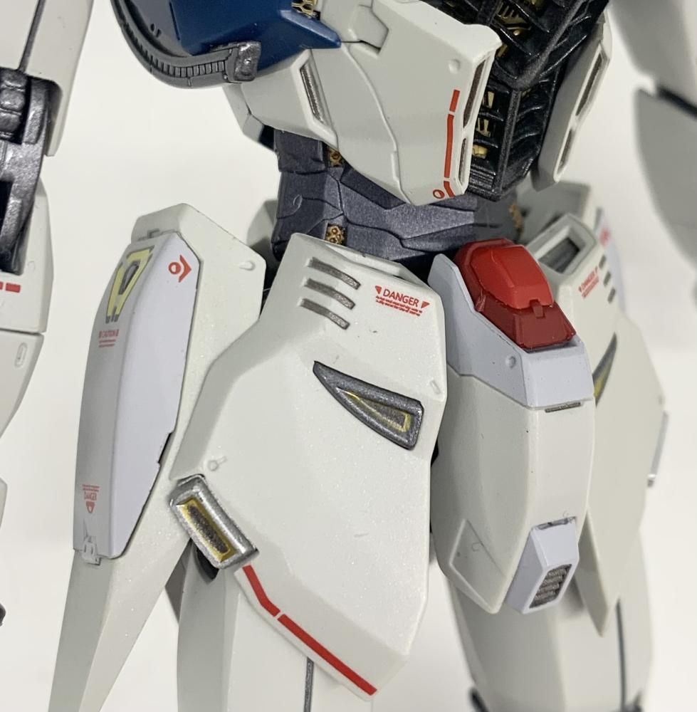 Amazon.com: Bandai Tamashii Nations Metal Build Gundam F91