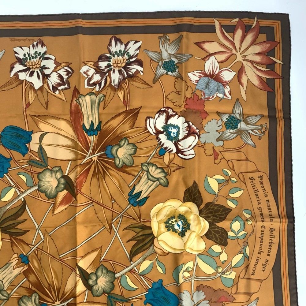 エルメス カレ90 FLEURS DINDIENNES インドの花 スカーフ 新品同様】 エルメス HERMES スカーフ カレ90 シルク FLEURS