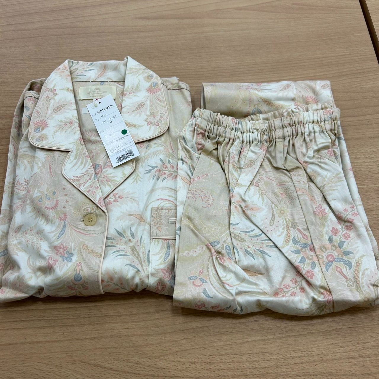 鴨居羊子　TUNIC 8分袖8分丈ズボンパジャマ　綿100% シャンゼリゼ通り 鴨居羊子 TUNIC 8分袖8分丈ズボンパジャマ 綿100% シャンゼリゼ通り