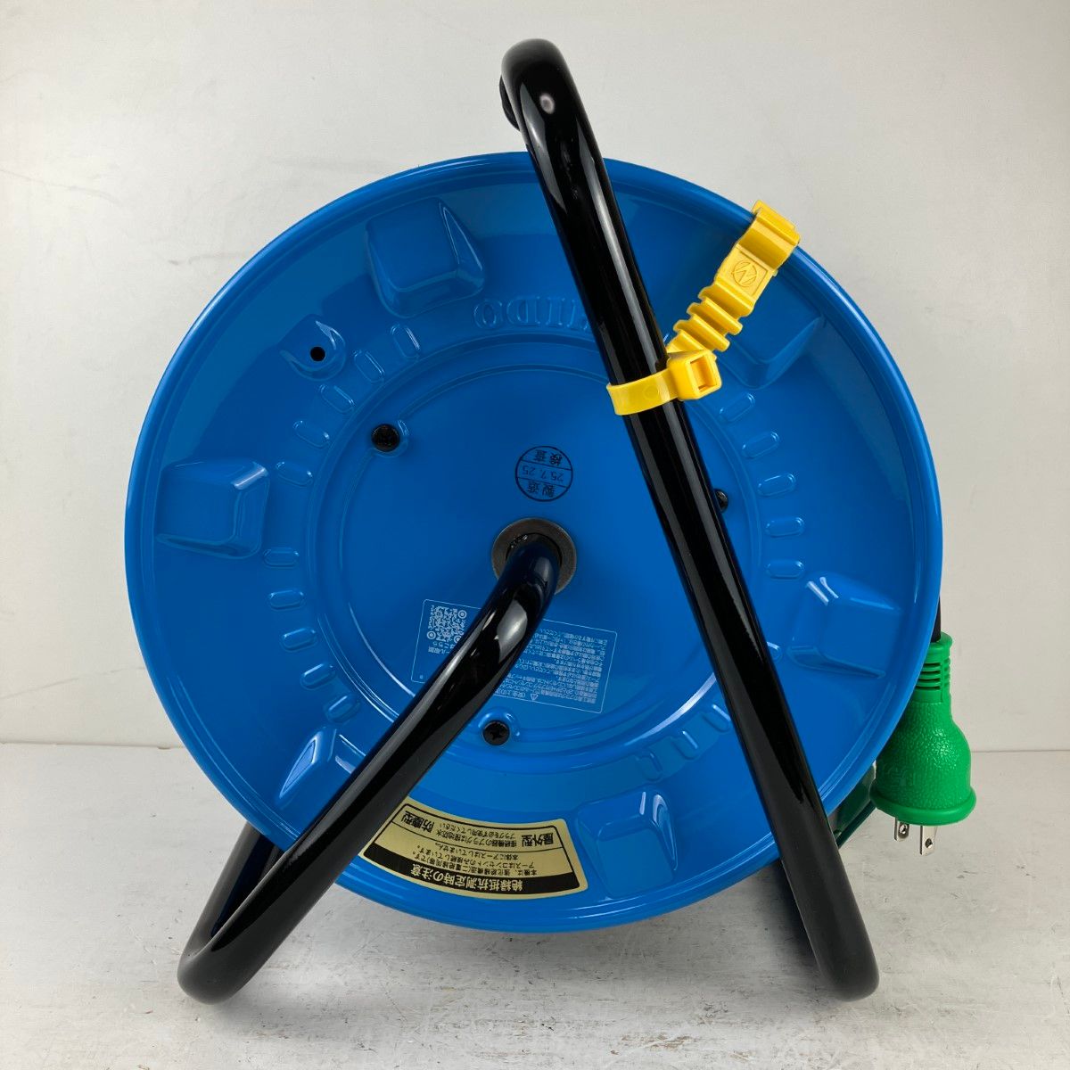 ЗЗNICHIDO 4 100v 30m コードリール ドラム NPW-E33