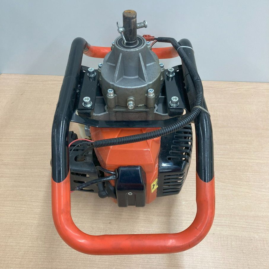 アースオーガー エンジンオーガ 穴掘り機 52CC 80φ ドリル付 穴掘機械