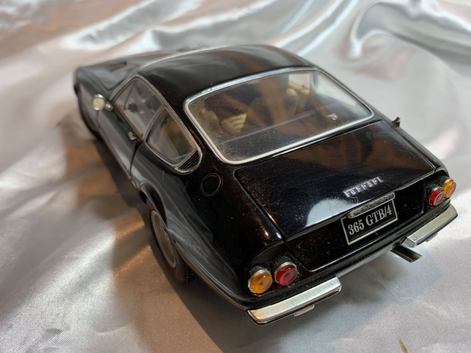 1/18ミニカー京商フェラーリ365GTB/4デイトナ71 1/18ミニカー京商フェラーリ365GTB/4デイトナ71 Kyosho Original