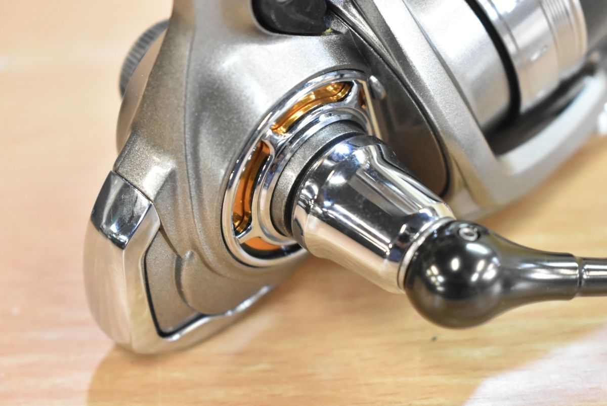 ダイワ スピニングリール トライソ2000H-LBD ダイワ 16 トライソ 2000H-LBD DAIWA TRISO スピニングリール