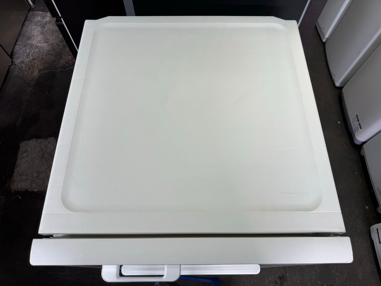 大阪送料無料☆3か月保障付☆2018☆アクア☆272☆AQR-27G☆R-523