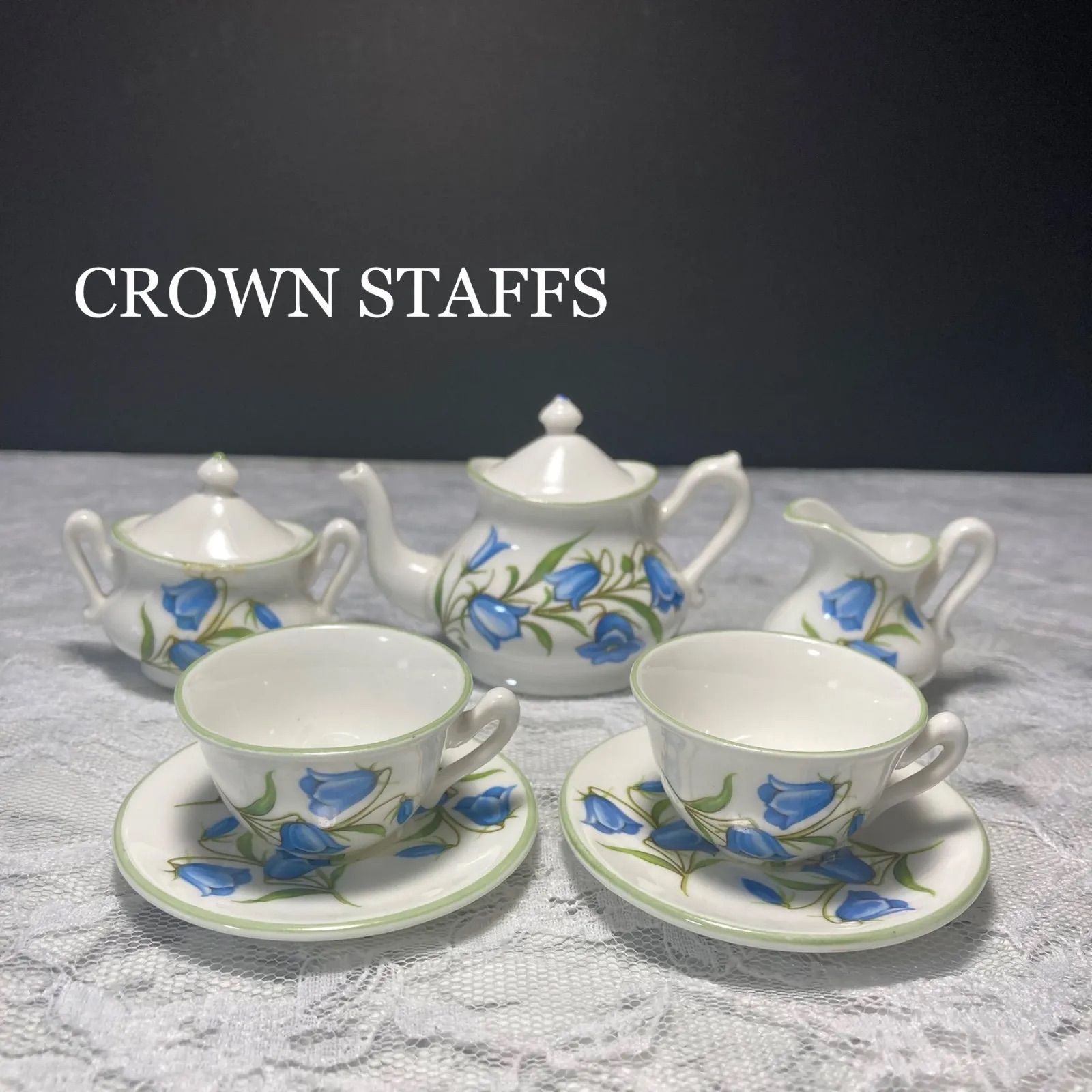 クラウンスタッフォードシャー  小花の可愛いミニチュアティーセット　バラ　勿忘草 クラウンスタッフォードシャー ティーセット クラウンスタッフォード