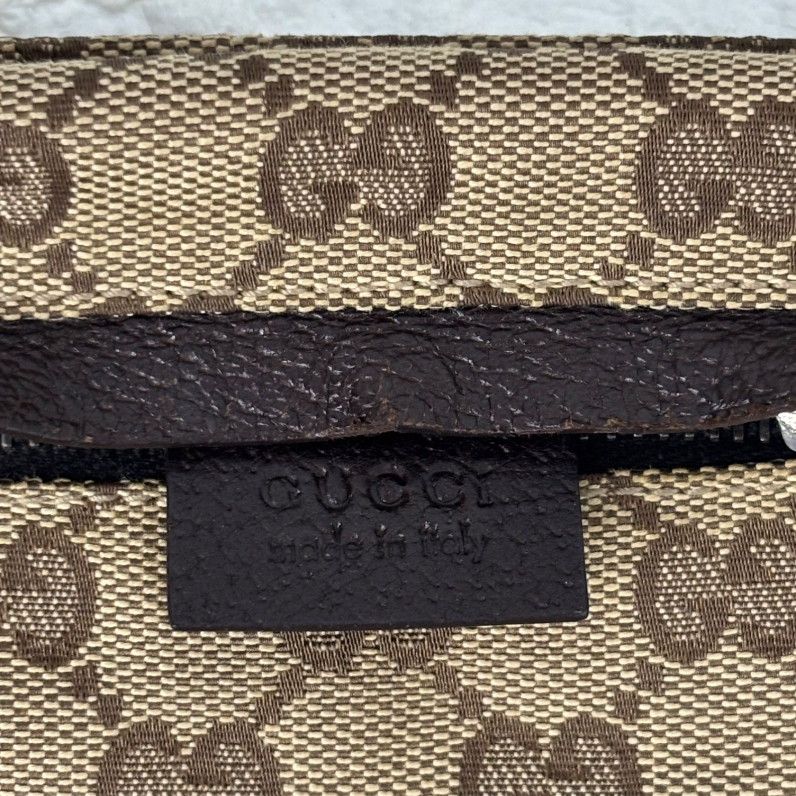 GUCCI グッチ