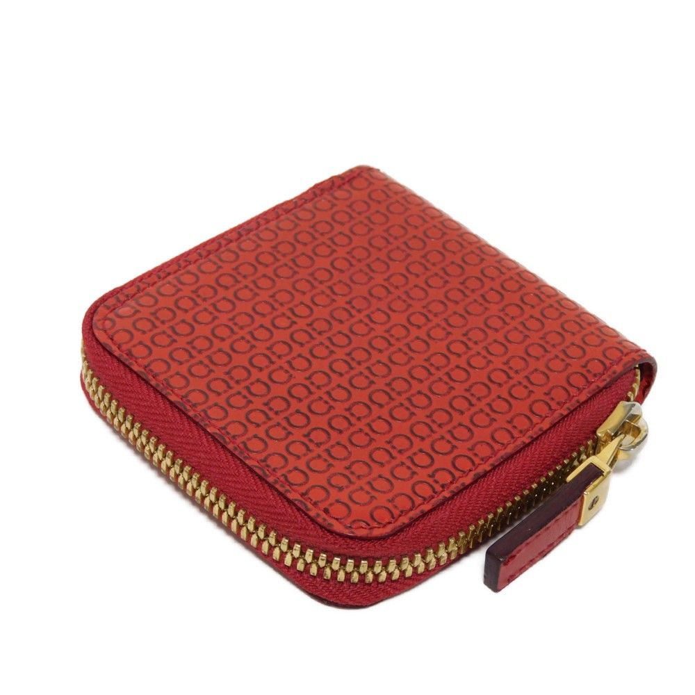 Salvatore Ferragamo サルヴァトーレフェラガモ コンパクト