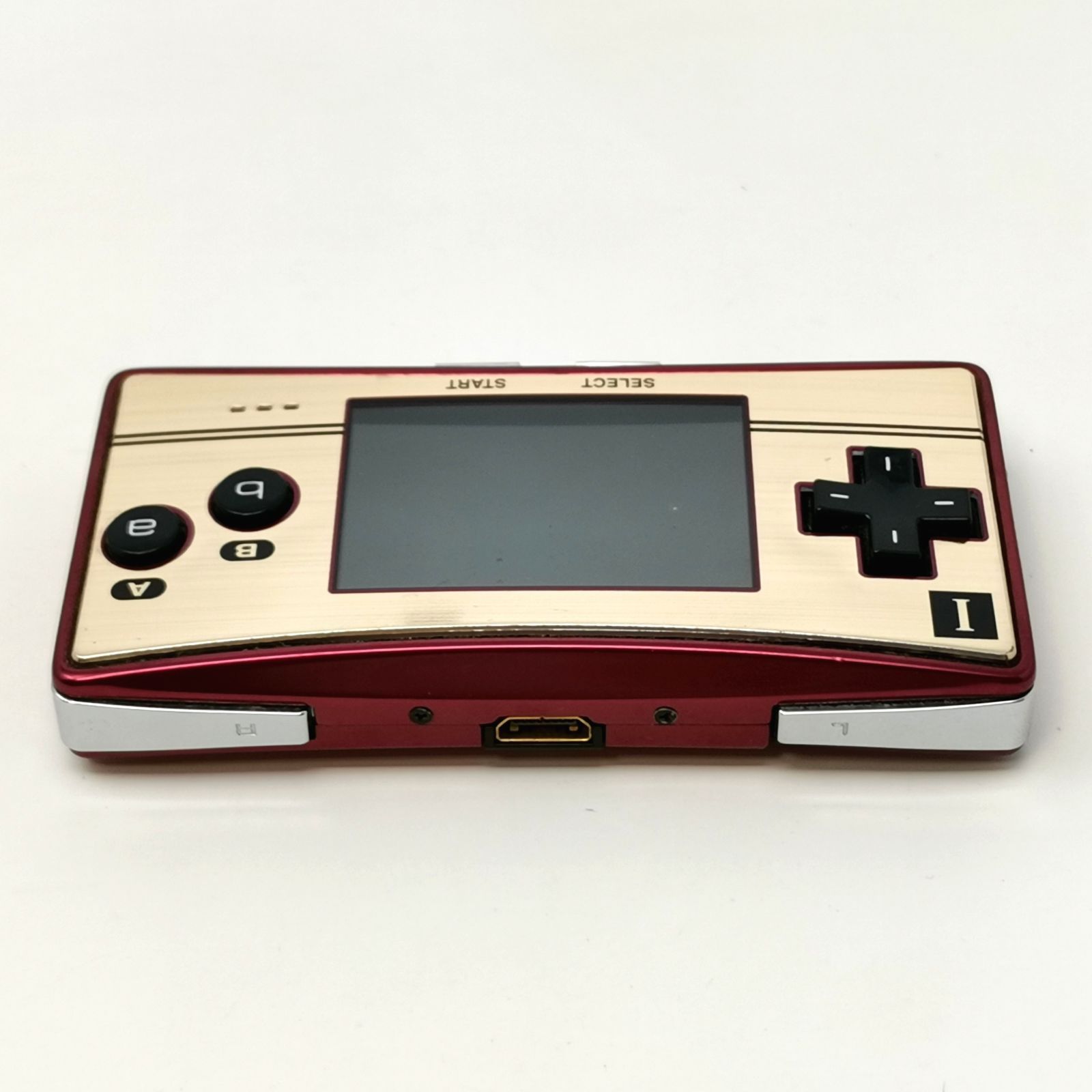 ゲームボーイミクロ　充電ケーブルとマリオのソフト付き　ジャンク ゲームボーイミクロ ソフト付き 20周年 充電器ないため動作
