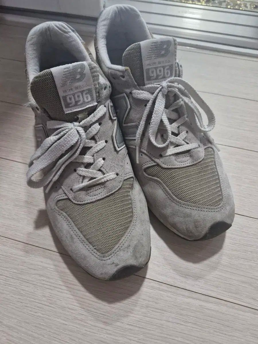 New Balance(ニューバランス) m996 USA 285 グレー 出品