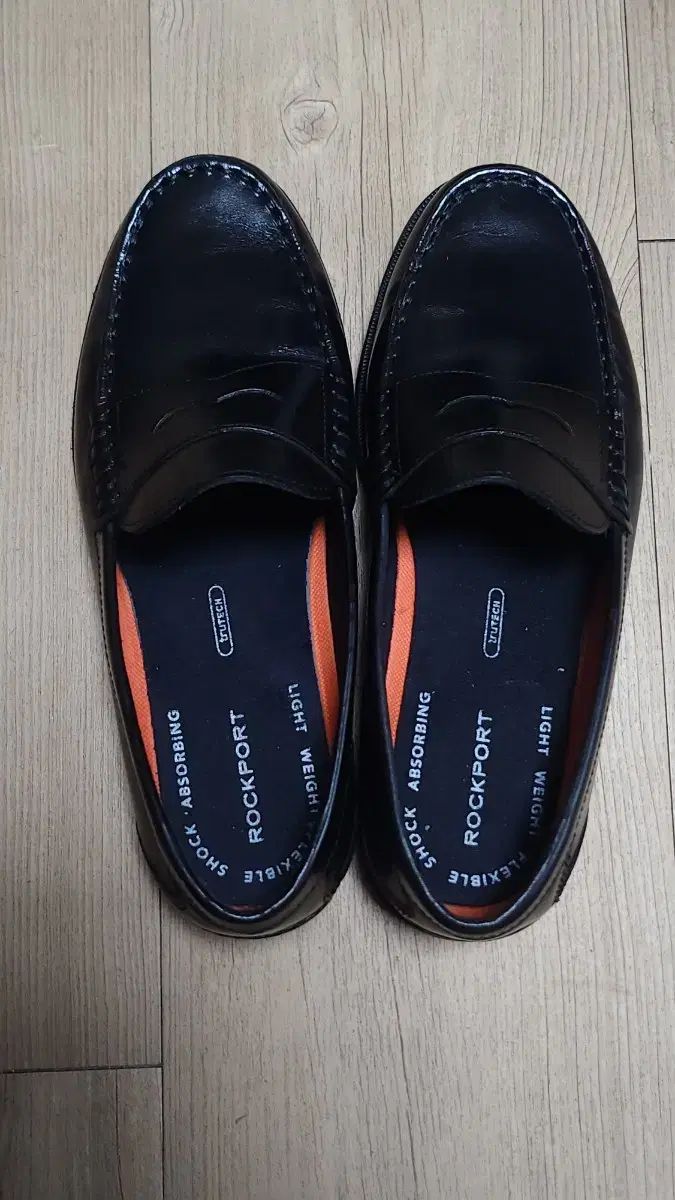 ROCKPORT ロックポート モダン ペニーローファー v80547