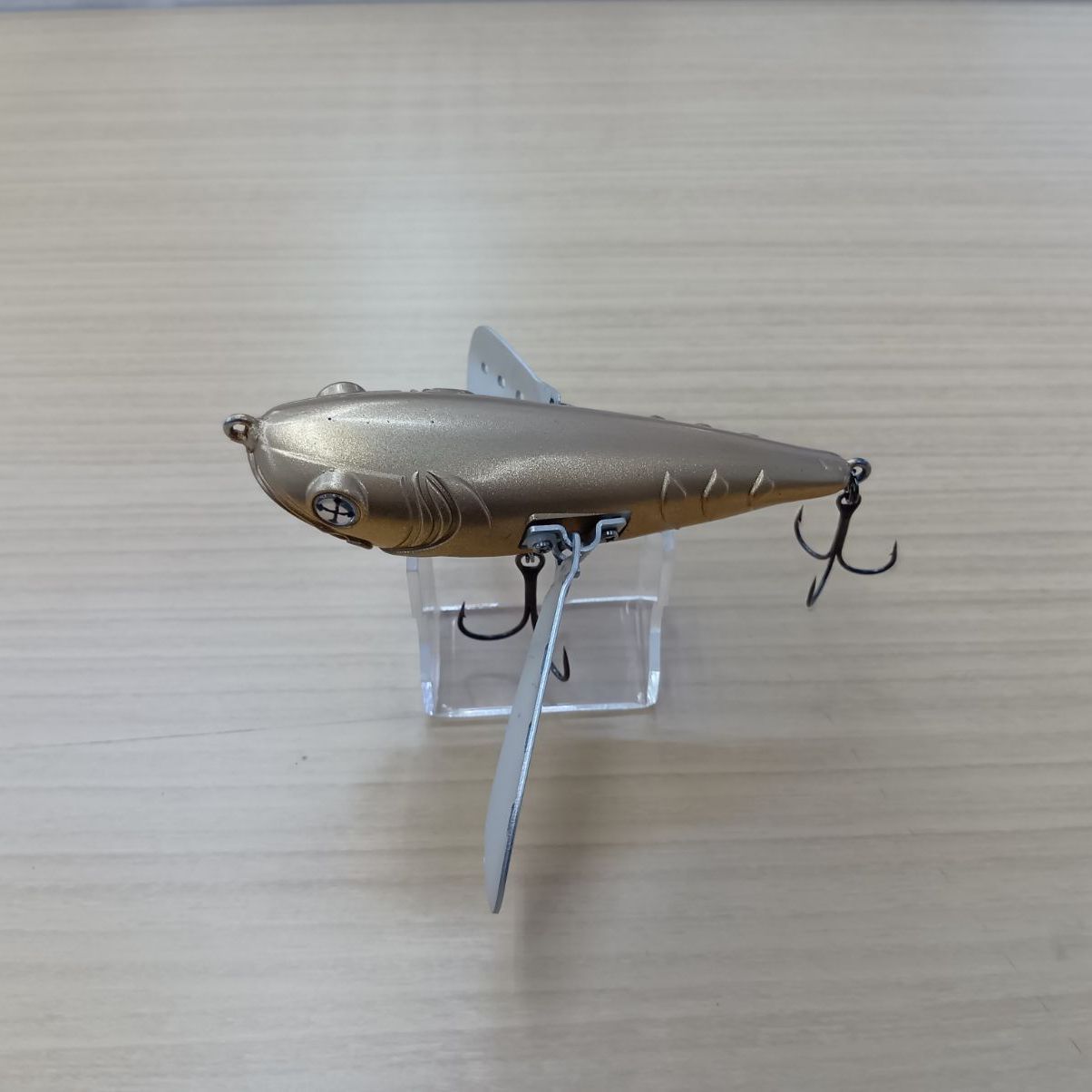 アビス　タエニア ZX6001 B x Civilist – Premier