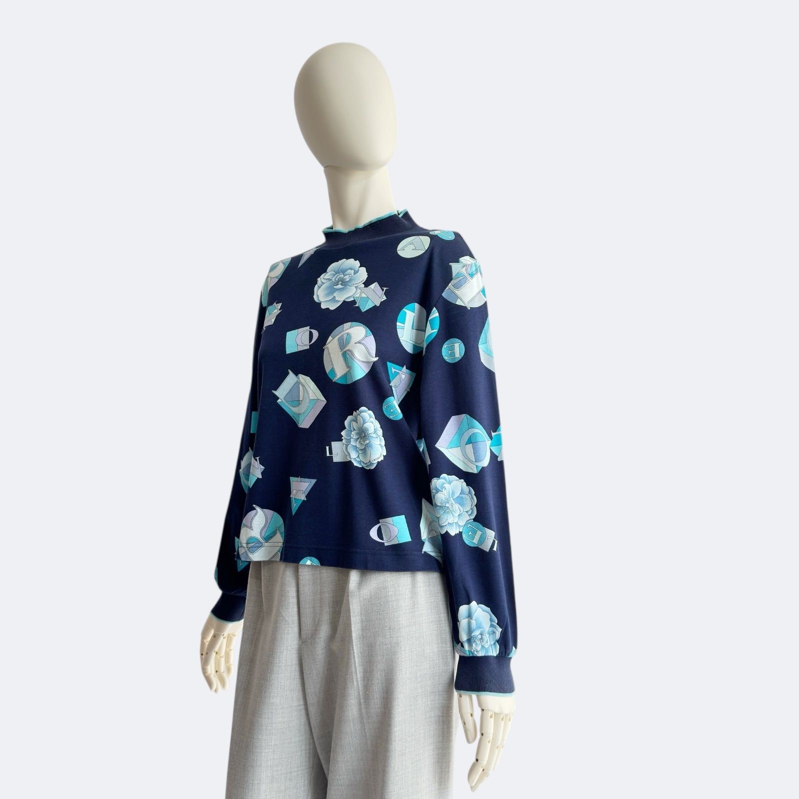 美品☆レオナールスポーツ ハイネック 花柄 カットソー 44 LL 和柄