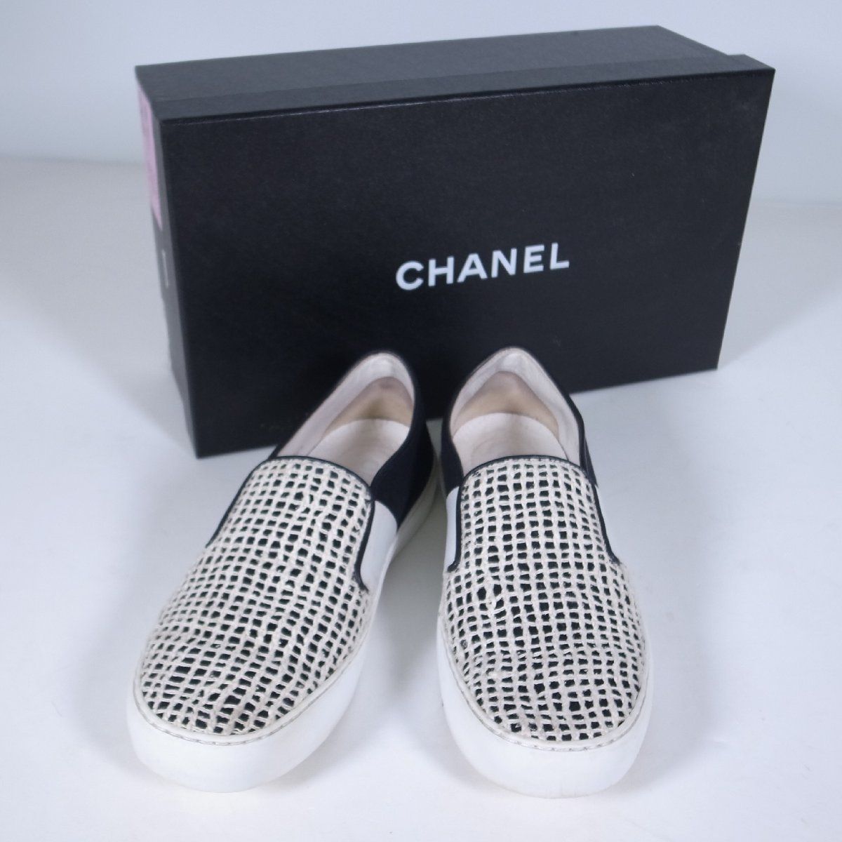 CHANEL シャネル スリッポン シューズ スニーカー 36 1/2 箱付 - メルカリ