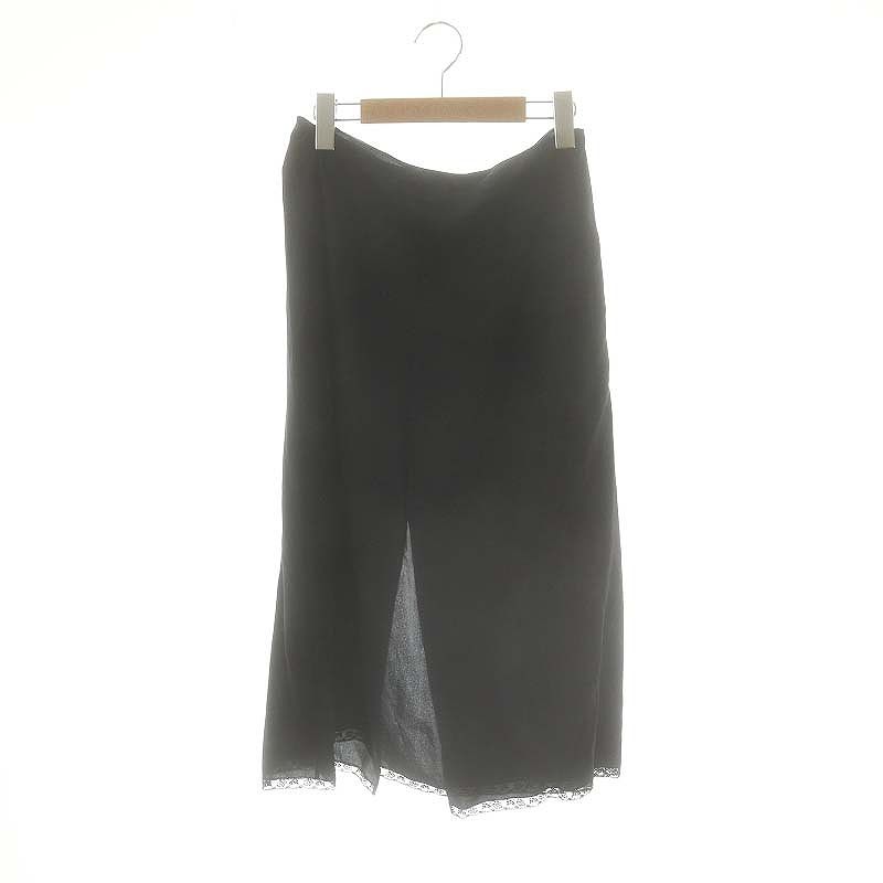 プラダ　総レースのフレアスカート　38 プラダ 総レースのフレアスカート 38 プラダ 総レースのフレア