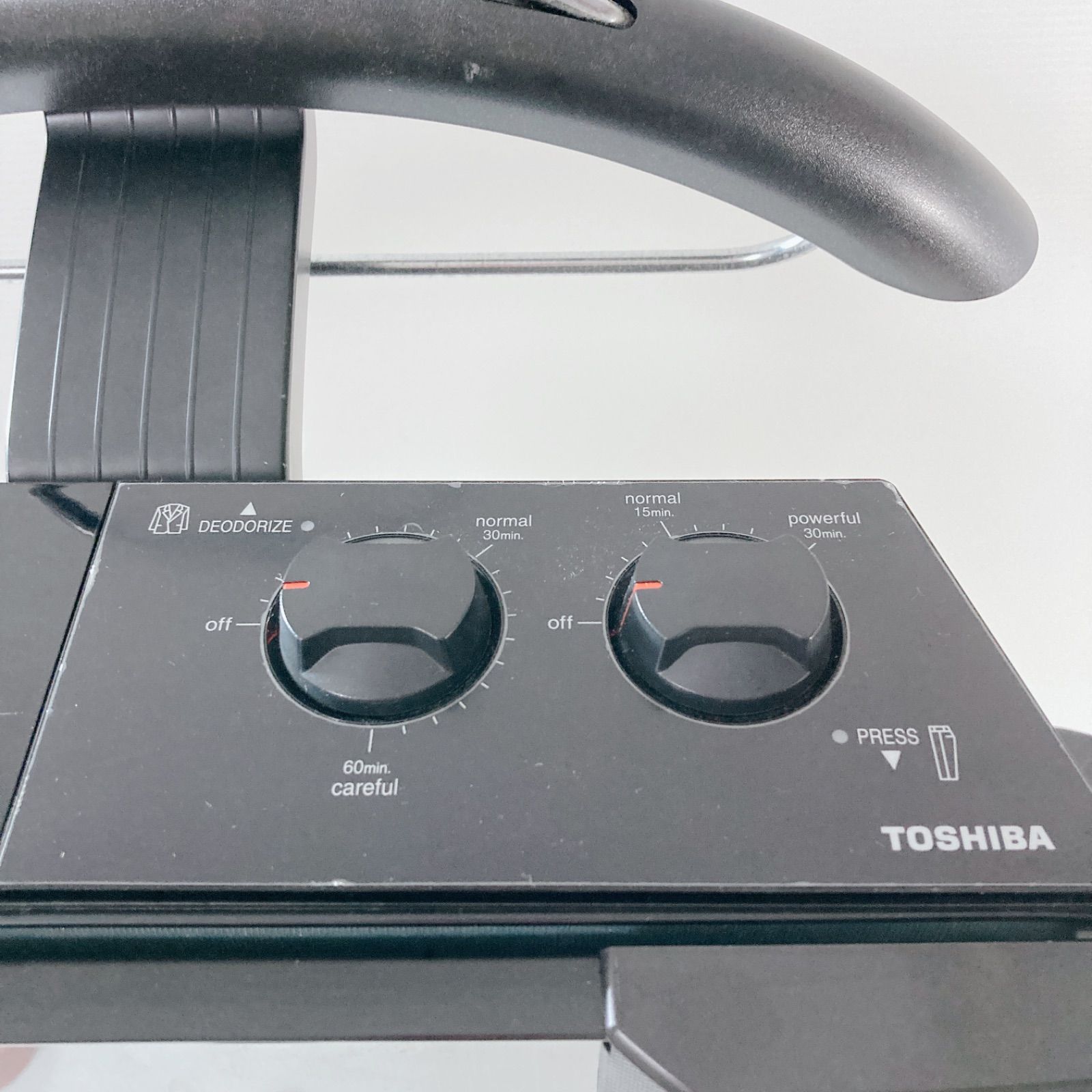 TOSHIBA