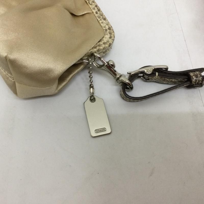 コーチパーティーバック　ハンドバッグ COACH コーチ - レディース クラッチ・パーティバッグ -靴