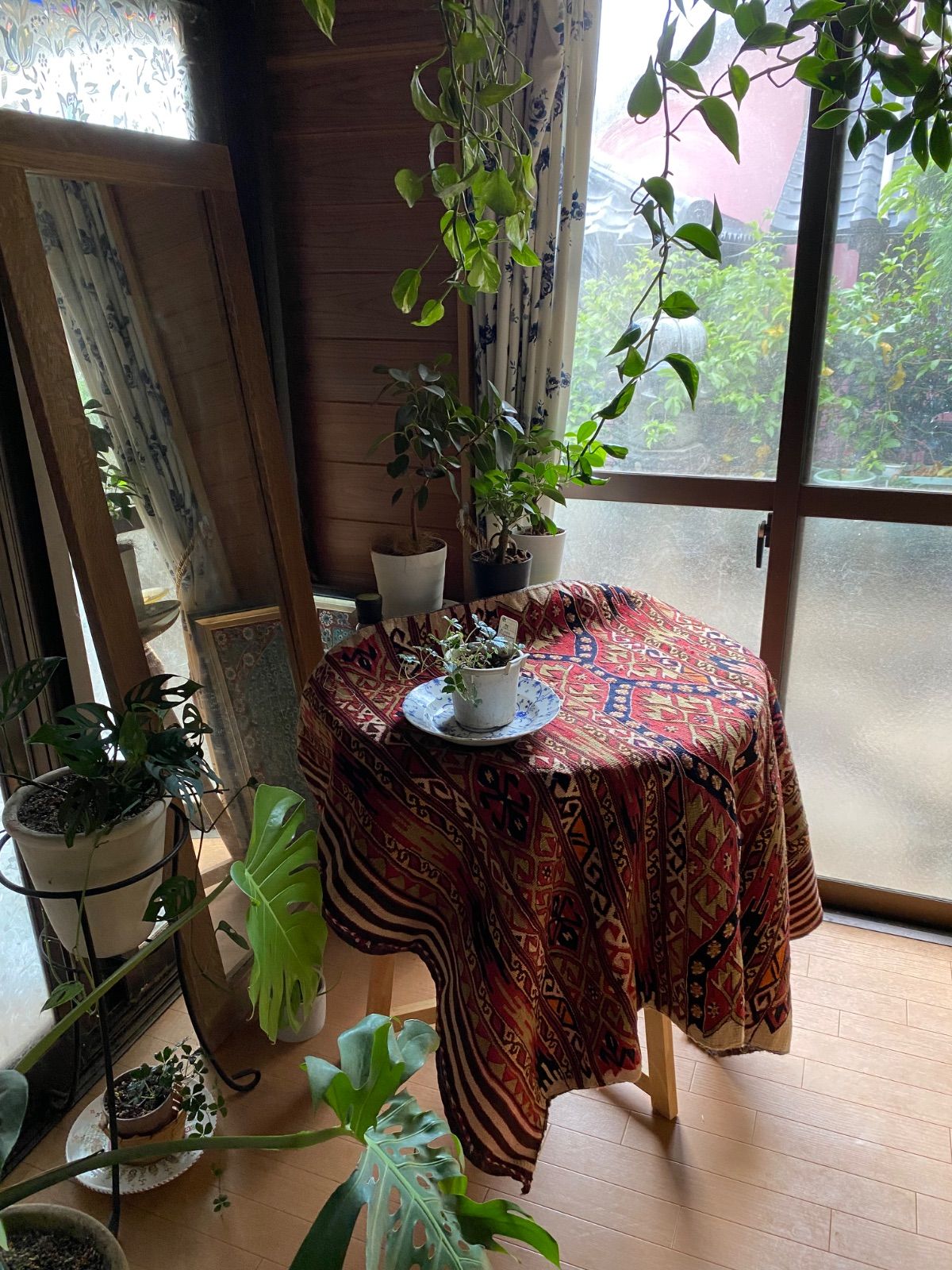 袋状 のオリジナル細かい織りと柄総草木染是非手に入れてください