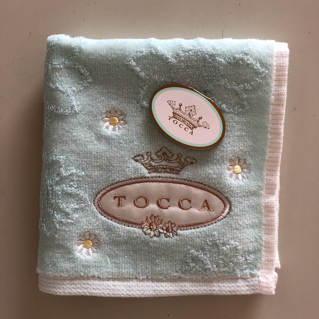 気質アップ】 TOCCA トッカ フラワー ドロップ バンスクリップ ヘア