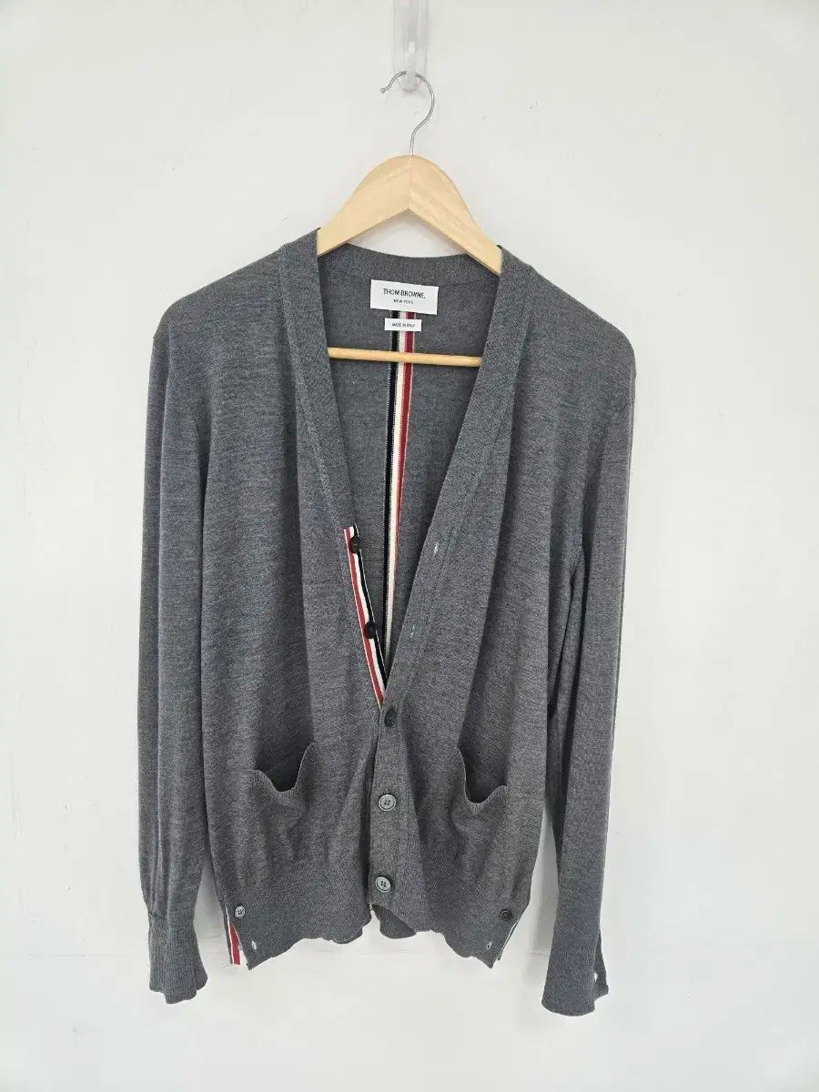 3 Thom Browne トム ブラウン カーディガン 白 3本線