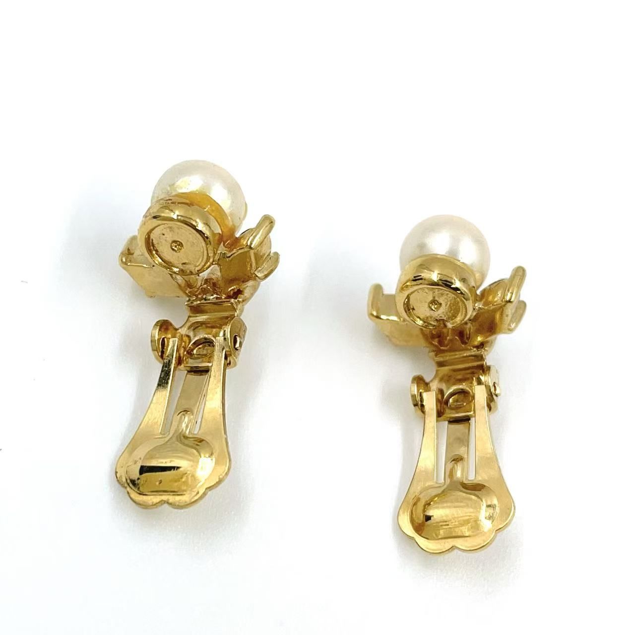 Christian Dior フェイクパールイヤリング ディオールDIOR ロゴ