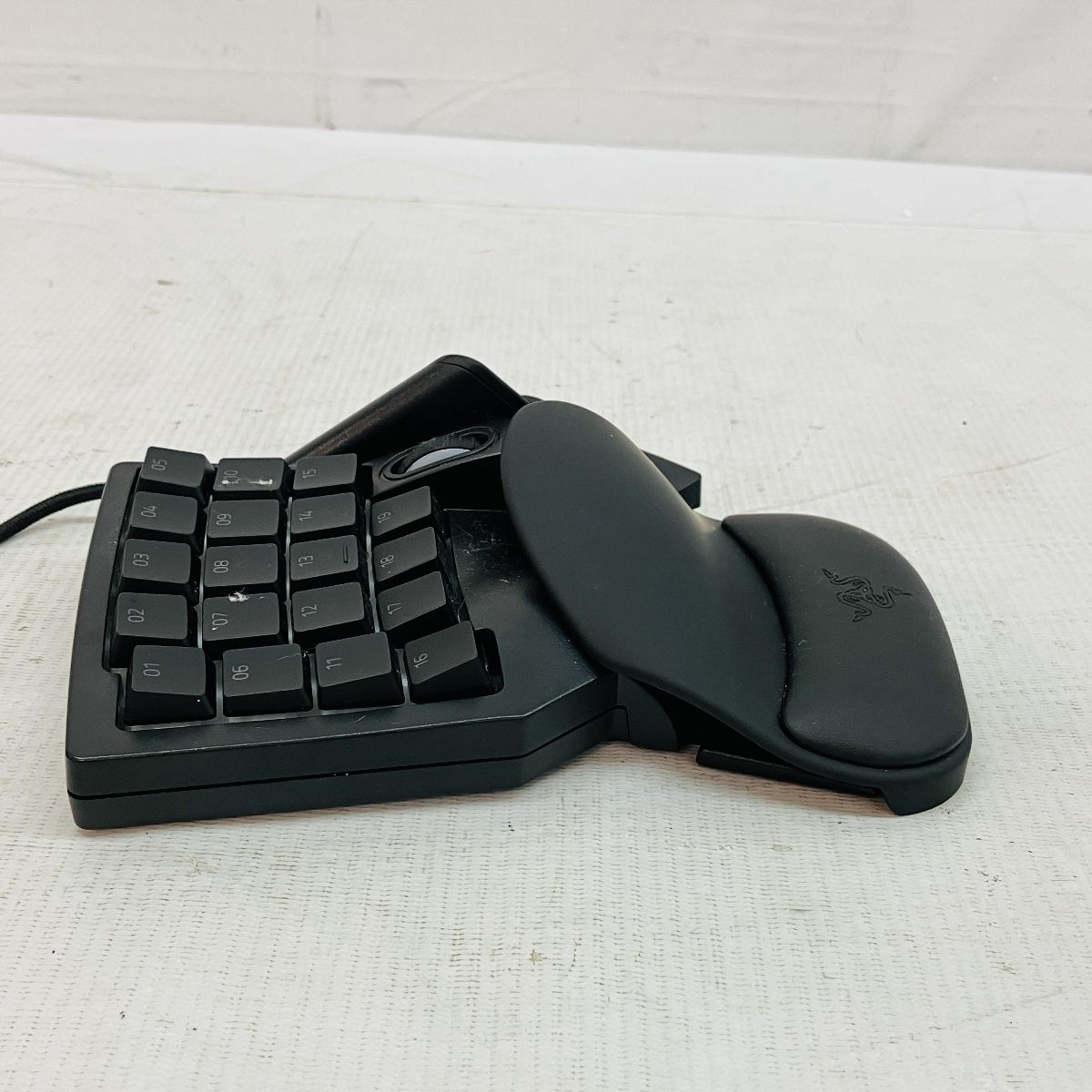 RAZER TARTARUS V2 RZ07-0227 左手用 ゲーミング キーパッド
