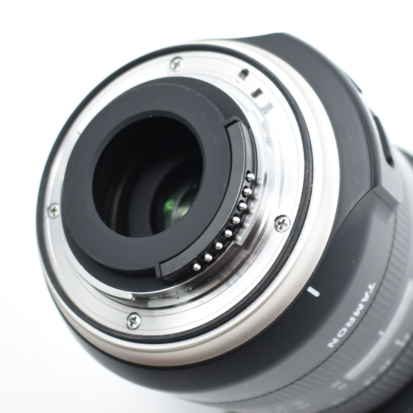超広角ズームレンズ AF10-24mm