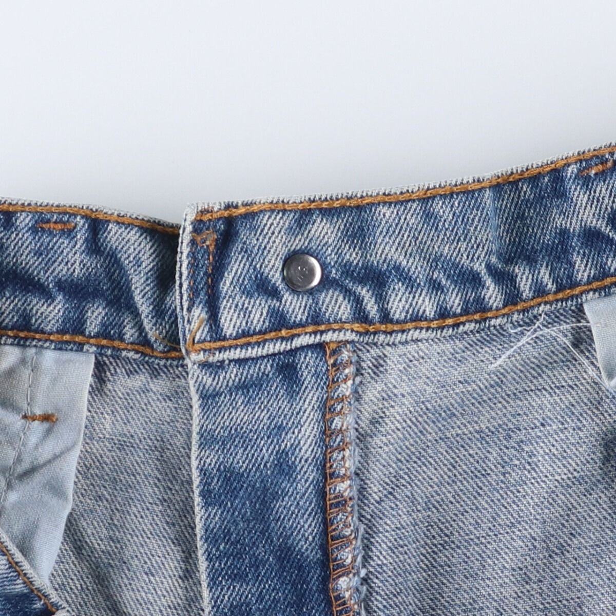 TAPERED LEG