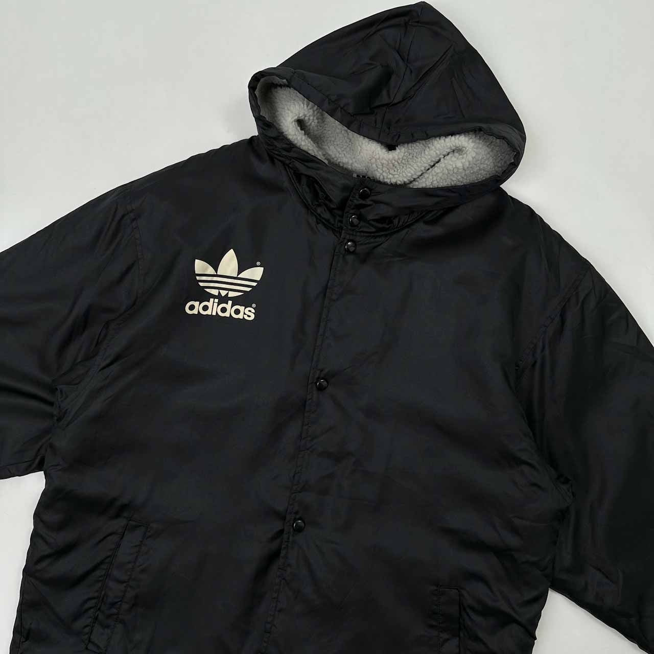 80s 90s ヴィンテージ adidas デサント社製 トレフォイル 背面BIGロゴ 裏ボア 中綿入り フード付き ナイロン ベンチコート L -  メルカリ