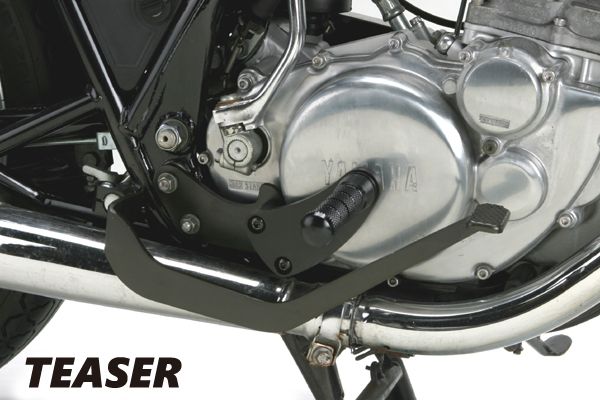 TEASER ティーザー A2J3K ステップ BLACK SR400 SR500 ミッドスタイル スチール BRIGHTFACE_UK