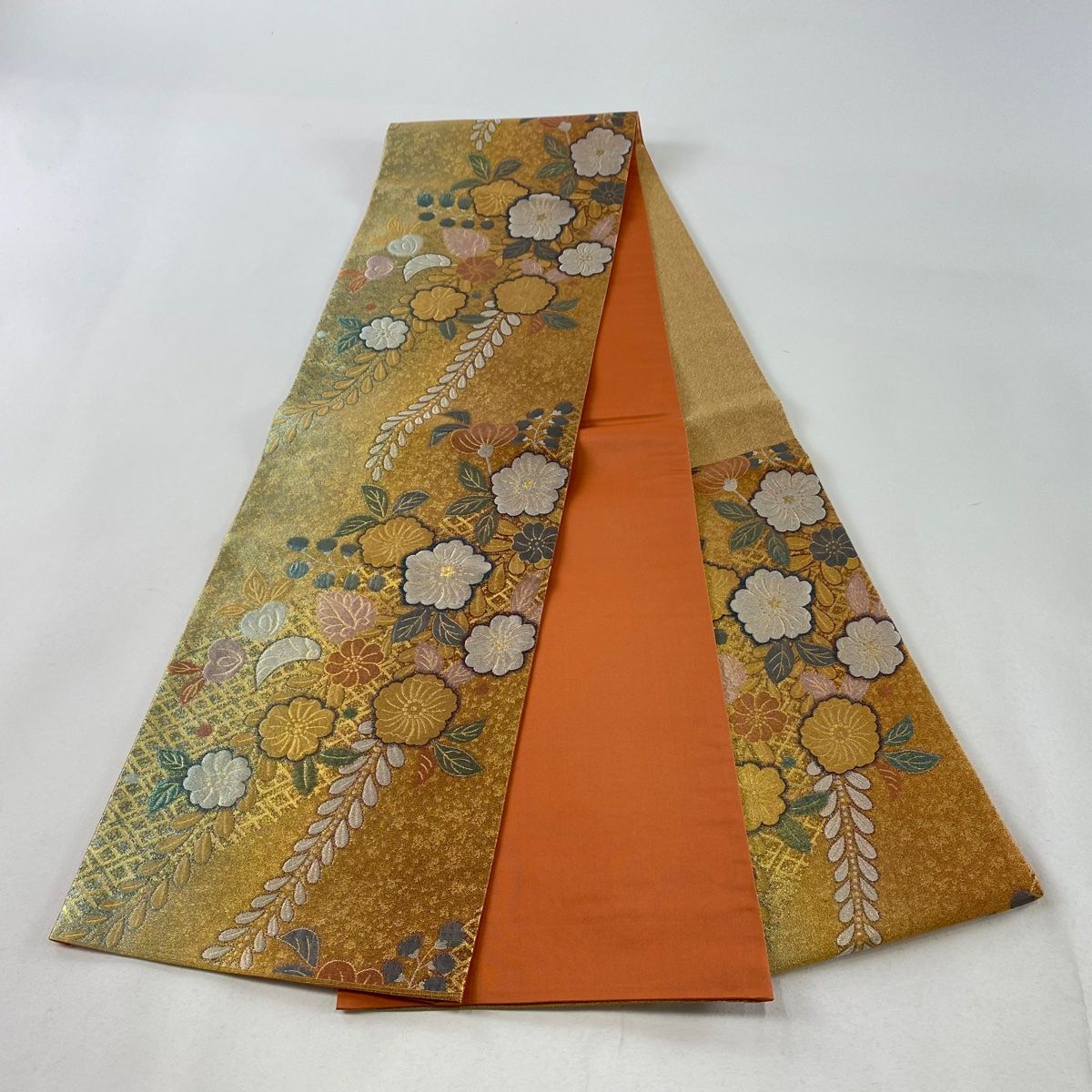 A 105袋帯　刺繍　辻ヶ花　落款あり　美品　正絹 袋帯 美品 秀品 辻が花柄 金銀糸 箔 オレンジ 六通 正絹 【中古