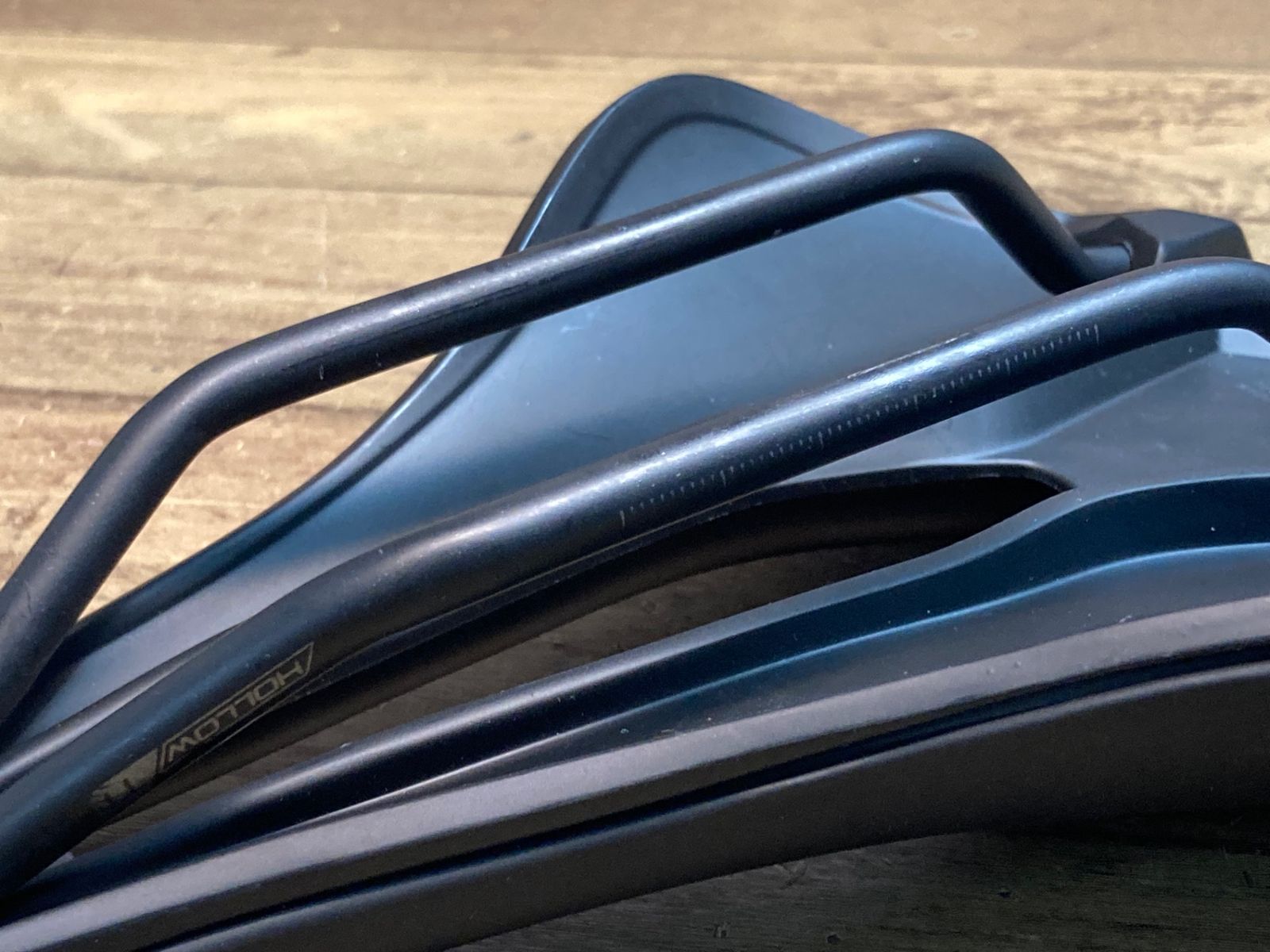 スペシャライズド POWER EXPERT サドル Hollow チタンレール POWER EXPERT WITH MIRROR SADDLE BLK 143(143mm ブラック