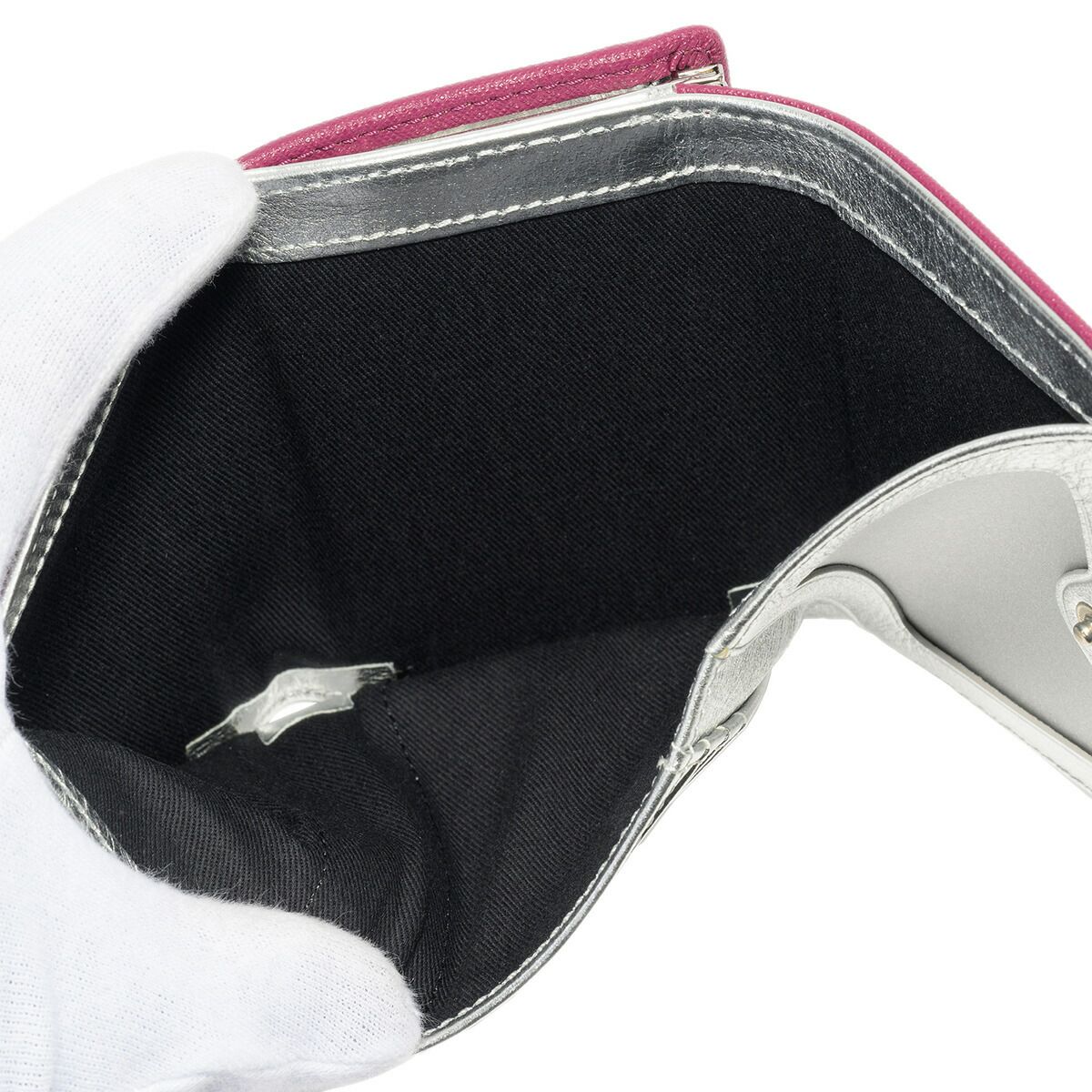 【新品未使用】VivienneWestwood 三つ折り財布 バーガンディ大人気 ヴィヴィアン ウエストウッド Vivienne Westwood Vivienne