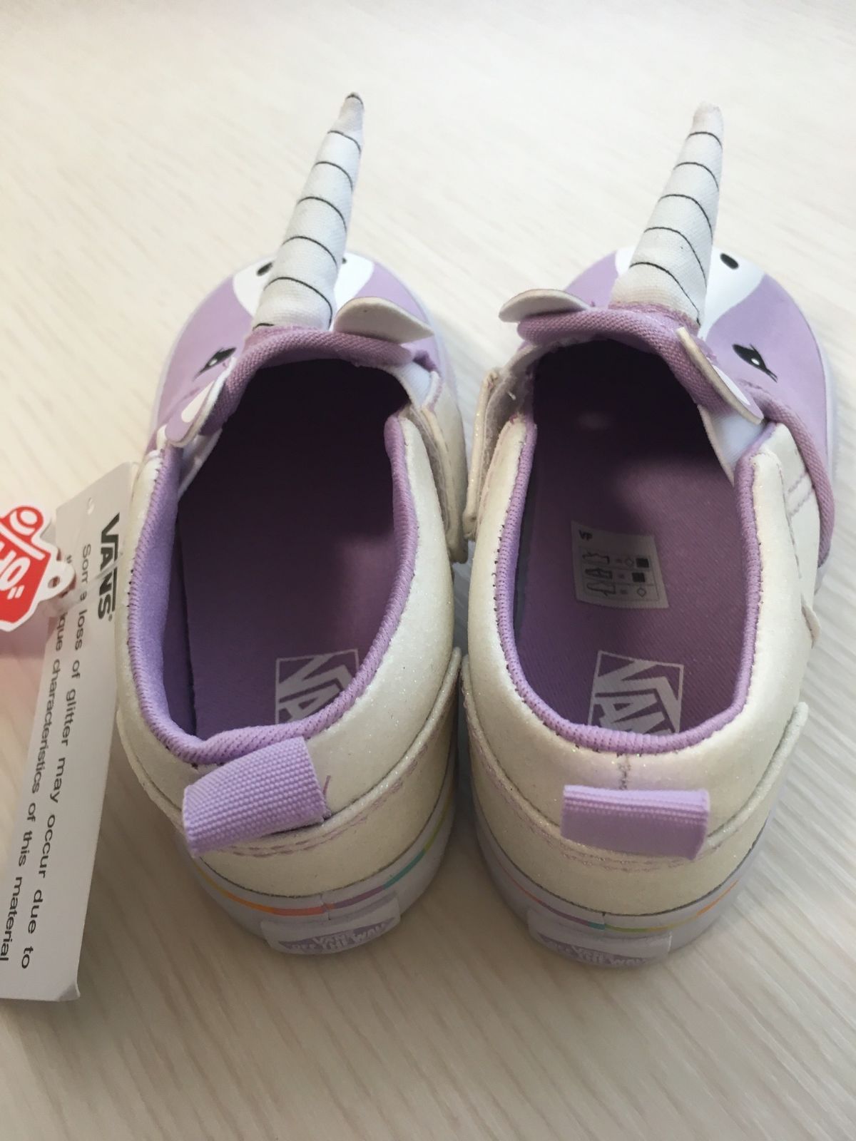 アメリカ買付】VANS KIDS ユニコーン スリッポン - メルカリ