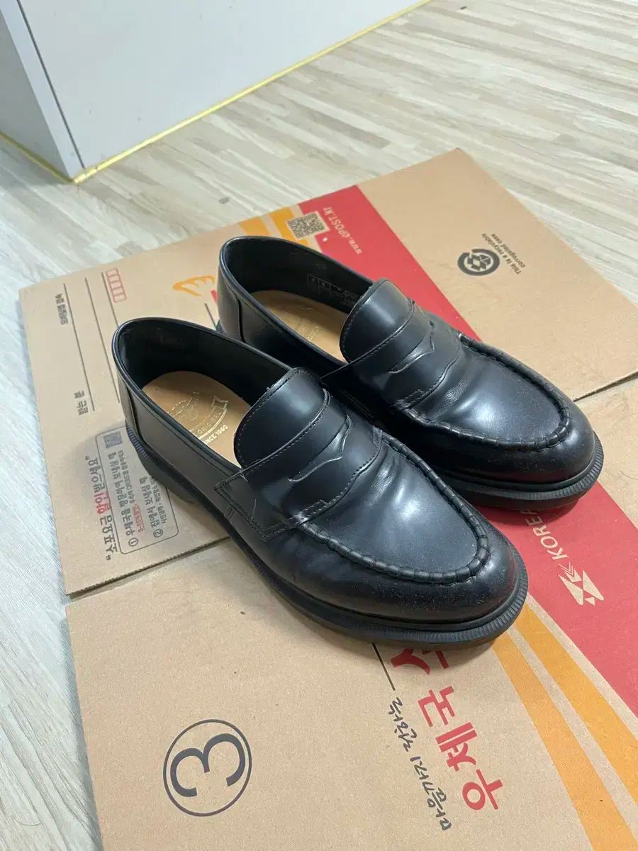 ドクターマーチン) ⁄ CORE PENTON LOFERS⁄コインローファー ドクターマーチン ペニーローファー 黒 uk4