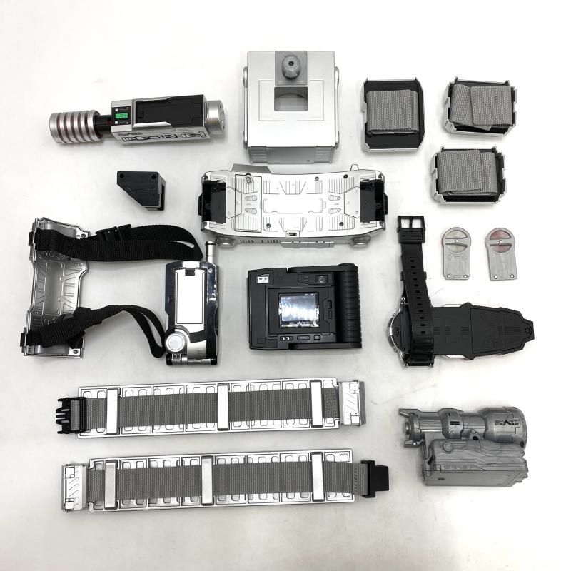 中古 開封済み CSM ファイズギア &amp; ファイズアクセル セット売り 中古】バンダイ CSM ファイズギア＆ファイズアクセルver.2 開封