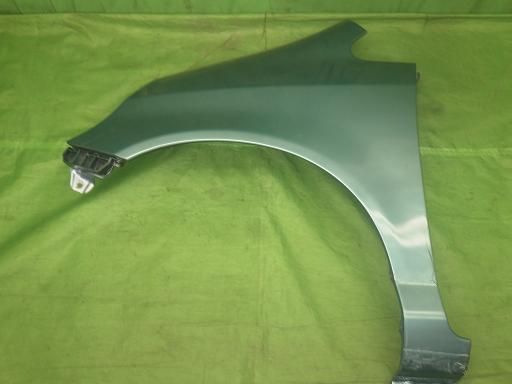 【中古】フィット 左 フロントフェンダー