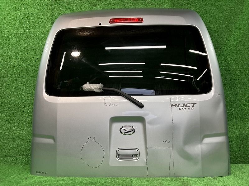 ハイゼット S331V バックドア リアゲート カーゴデラックス 4WD ニホンイタ M31Q8 67005-B5181 S28
