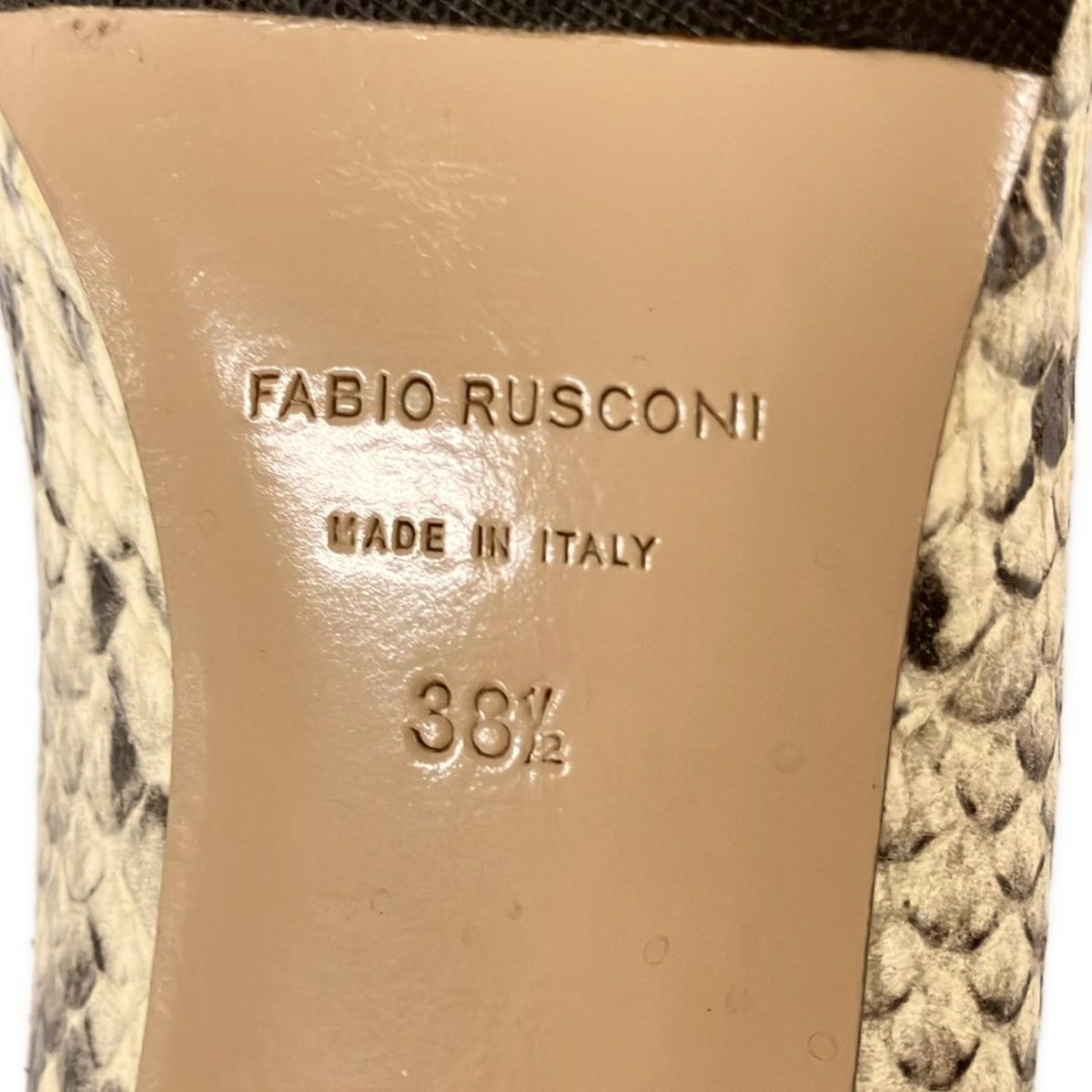 美品★FIファビオルスコーニ FABIO RUSCONI★パンプス★38 楽天市場】ファビオルスコーニ パンプス チャンキーヒール