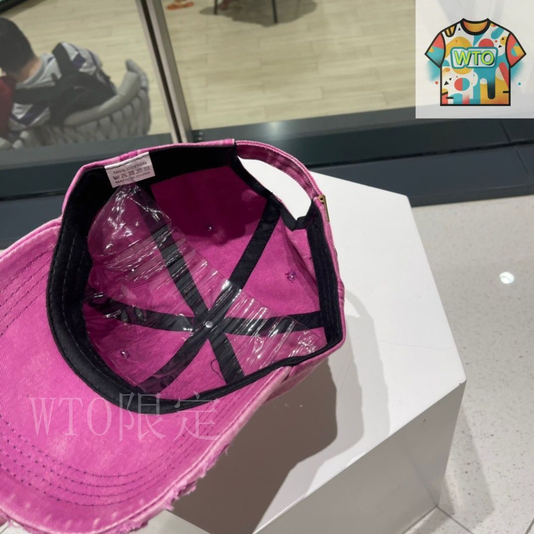 PRADA 帽子 キャップ PRADA お洒落 人気 ニット&パテント レザー キャップ 全3色