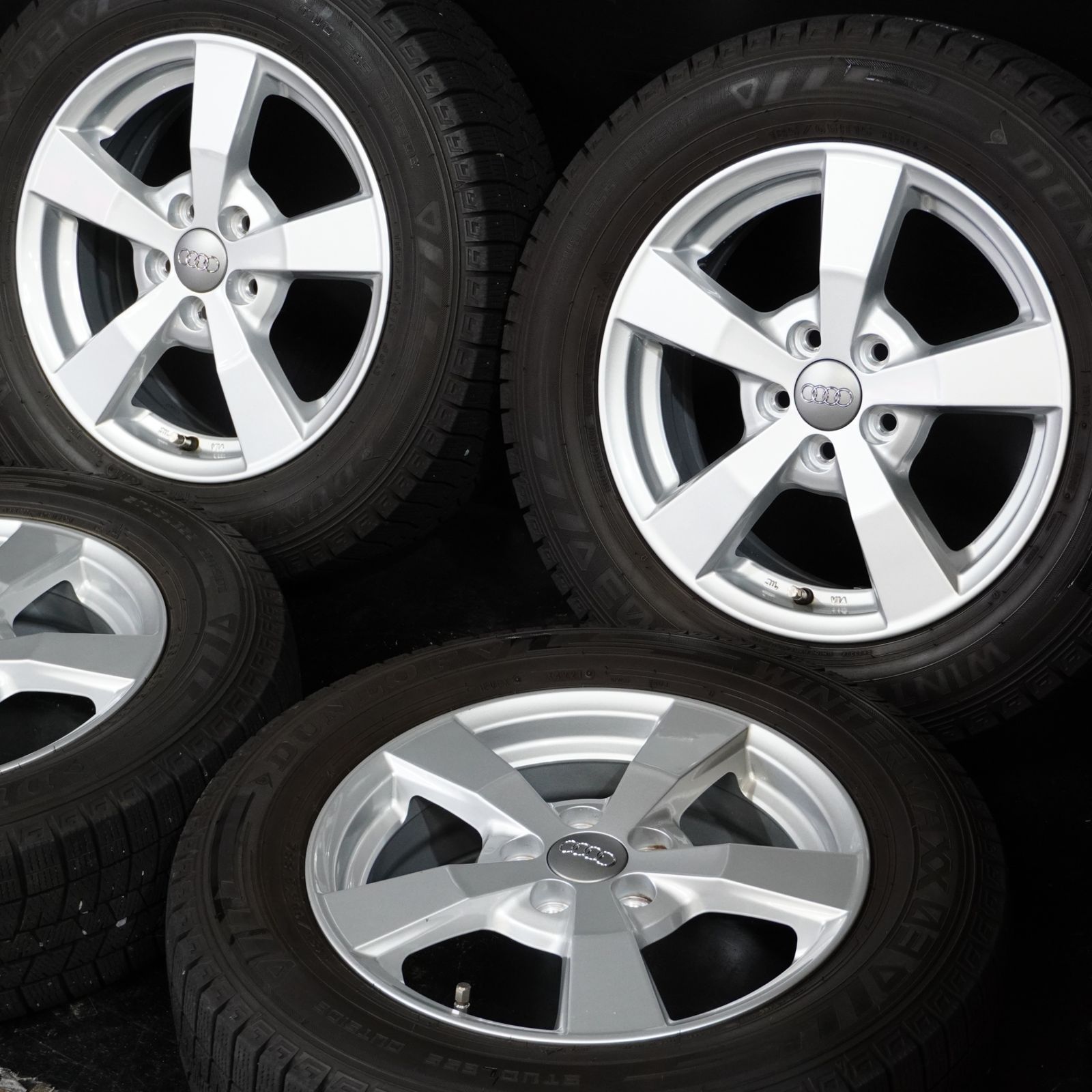 売切 21年製 溝あり ダンロップ WINTER MAXX WM02 | AGA 185|65R15 | 5.5J 40 100 5H 球面 4本 スタッドレス アウディ A1